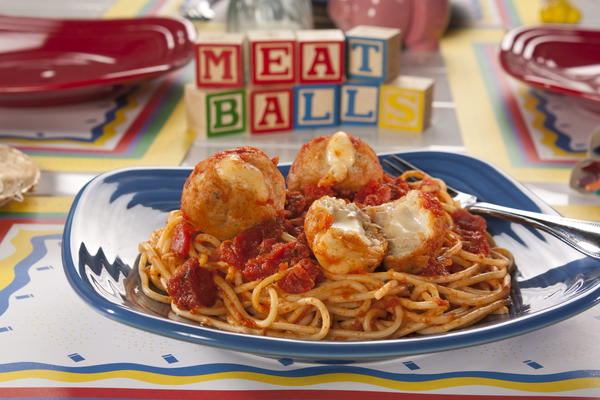 Cheese-Stuffed Meatballs and Spaghetti