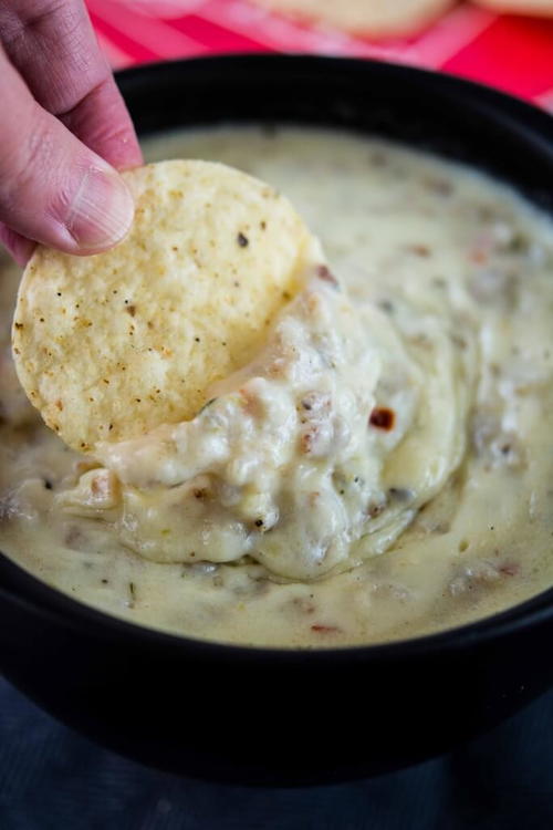 Easy Game Day Cheesy Dip