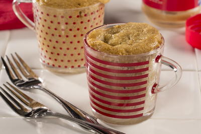 EDR Flourless Peanut Butter Mini Cakes