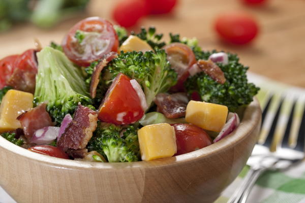 Southern Broccoli Tomato Salad