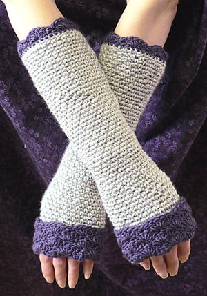 Hedera Wrist-Warmers crochet pattern
