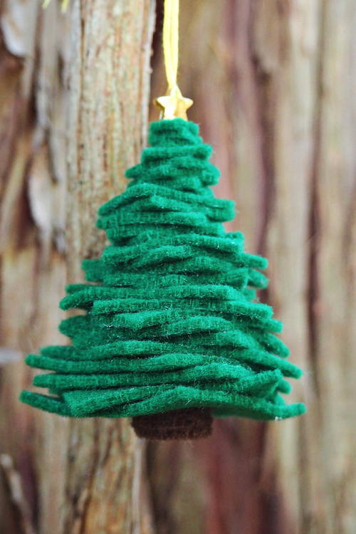 DIY Felt Christmas Tree Ornament