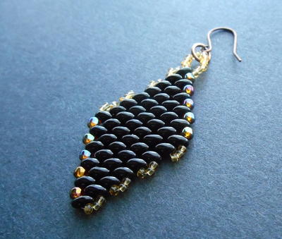 Diagonal SuperDuo Peyote Stitch