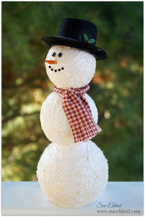 Half Hour Snowman | FaveCrafts.com