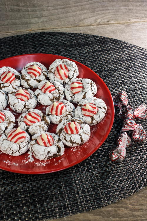Peppermint Blossom Crinkle Cookies