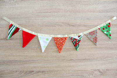 Christmas Fabric Bunting Sewing Tutorial