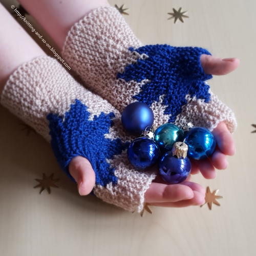 Christmas Star Fingerless Mitts_1