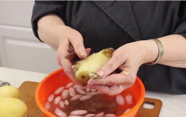 Easy Way to Peel Potatoes