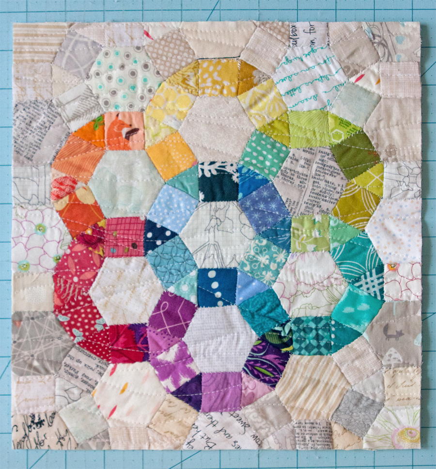 Ferris Wheel Mini Quilt | FaveQuilts.com
