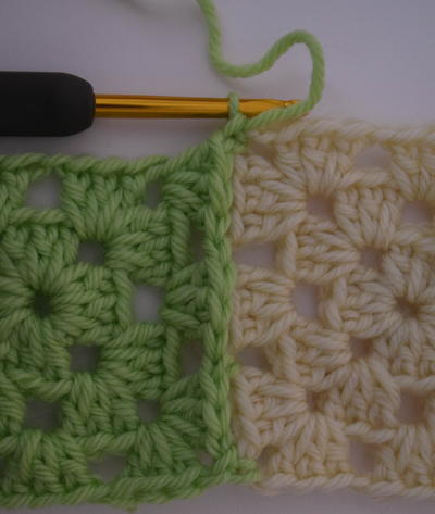 How to Connect Granny Squares with Join-As-You-Go