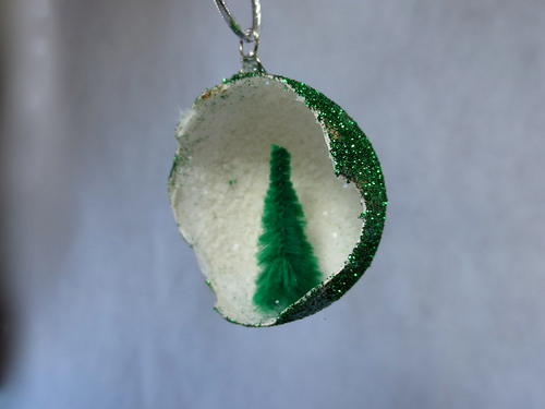 Sparkling Eggshell Ornament