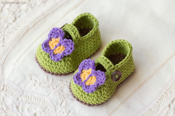 Butterfly Garden Baby Booties