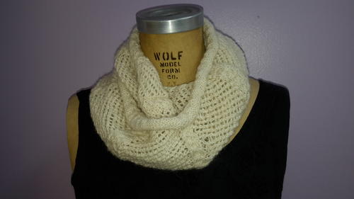 Autumn's Trail Knitted Cowl_1