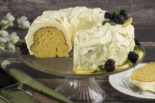 EDR Lemon Cake