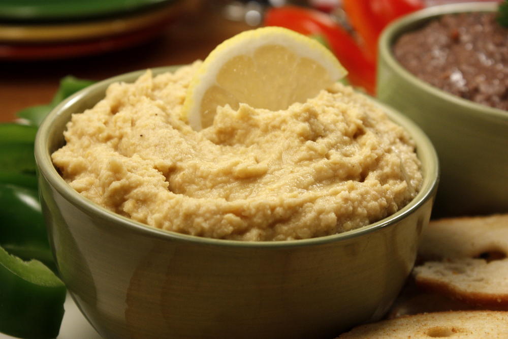 Lemon Garlic Hummus