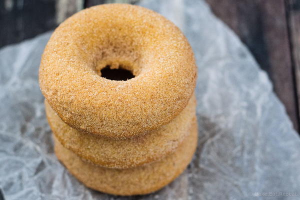 Baked Pumpkin Spice Doughnuts