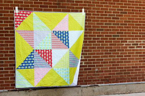 Summertime Scrappy Star Quilt Pattern