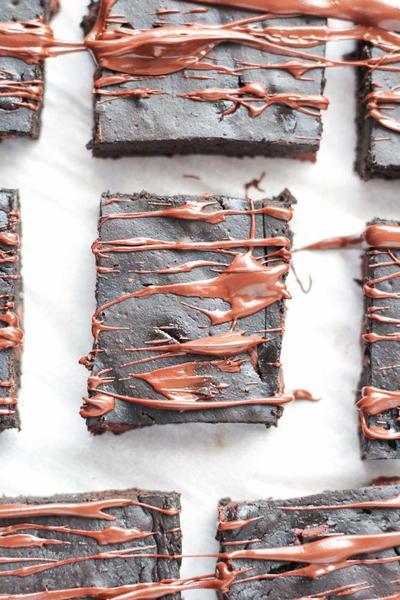 Healthy Pumpkin Brownies