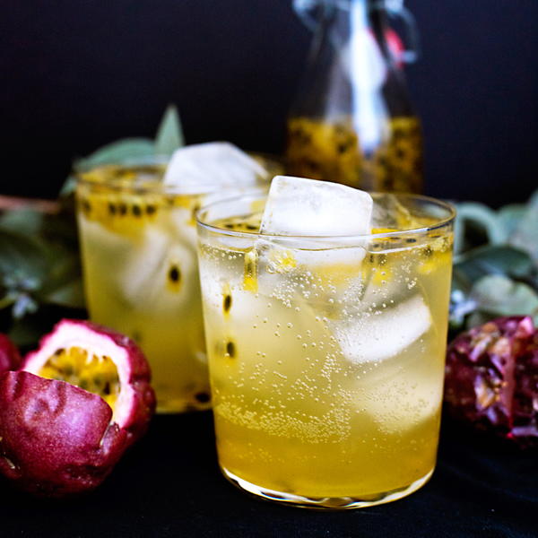 Easy Passionfruit Cocktail