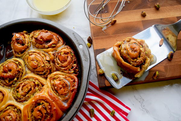 Baklava Cinnamon Rolls