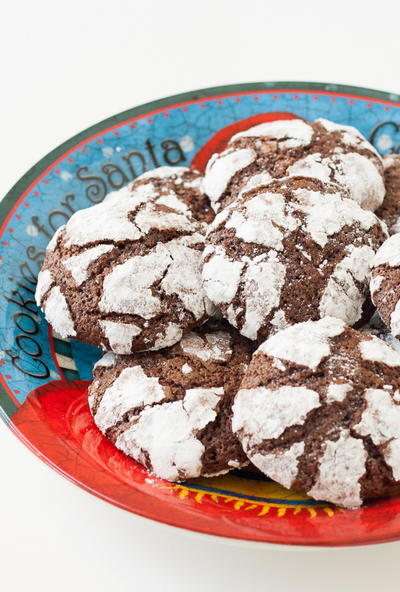 Chewy Chocolate Crinkle Cookies