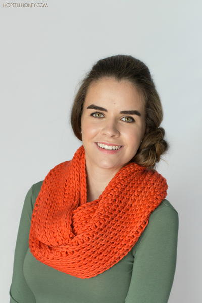 Chunky Ribbed Crochet Infinity Scarf