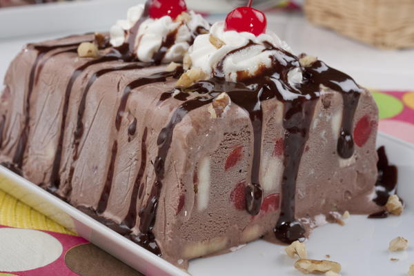 Decadent Banana Split Slices