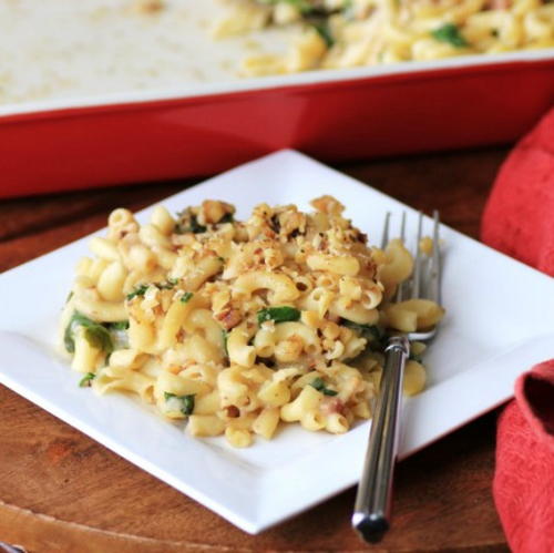 Baked Macaroni and Cheese with Spinach and Prosciutto