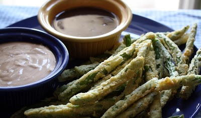 Fried Green Beans with Spicy Mayo