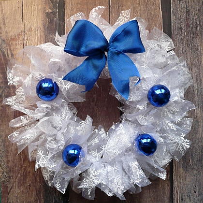 Ruffled Organza Snow Wreath