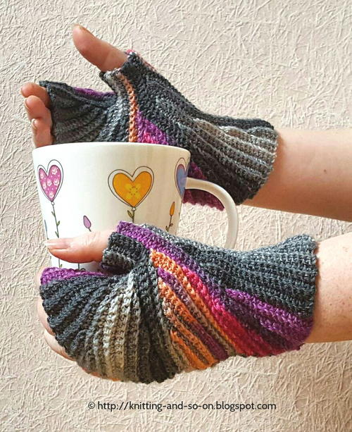 Sparkler Crochet Fingerless Mittens