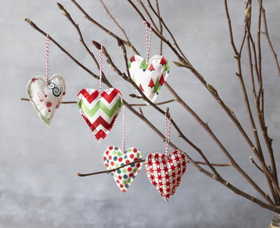Hanging Christmas Hearts
