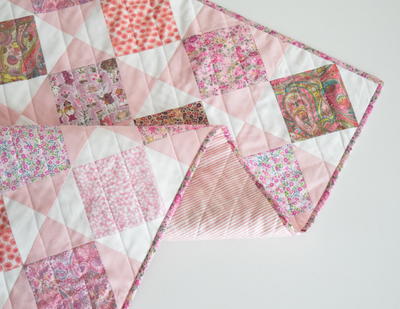 20 Simple Square in a Square Quilt Patterns | FaveQuilts.com
