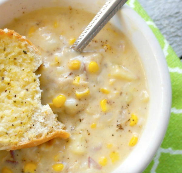 Easy Creamy Chicken And Corn Chowder Soup