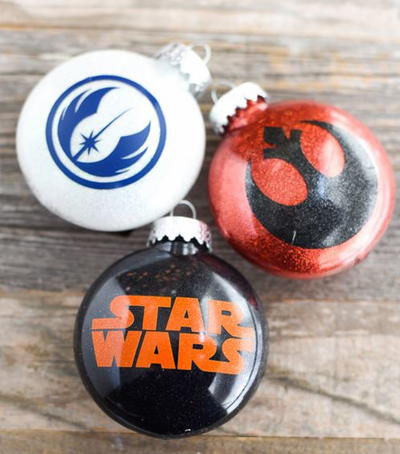Striking Star Wars Ornaments