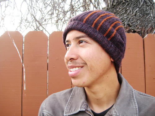 Veintricuatro Knit Hat