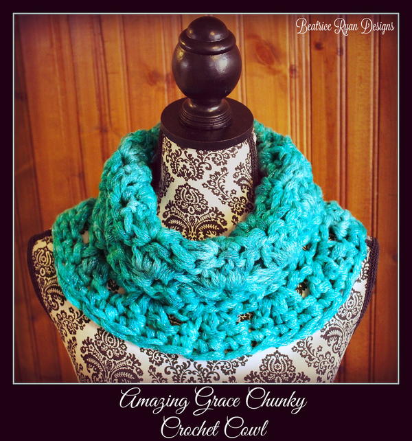 Amazing Grace Chunky Crochet Cowl
