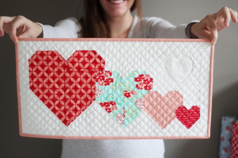 i heart you mini quilt pattern favequiltscom