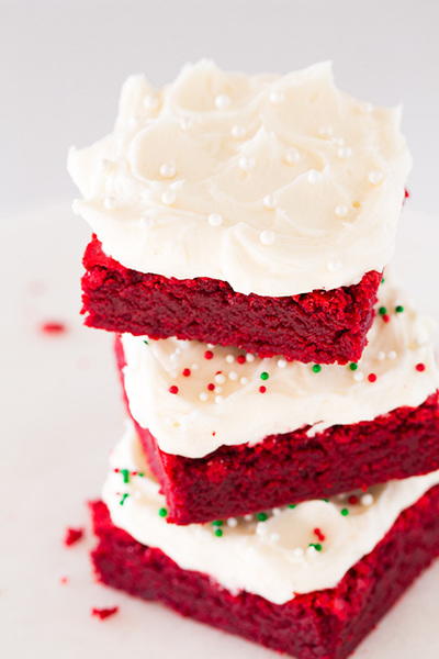 Red Velvet Brownies with Frosting