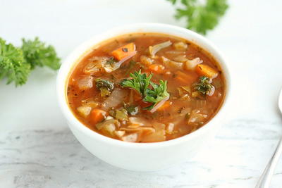 Low-Calorie Cabbage Soup