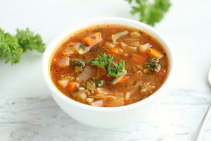 Low-Calorie Cabbage Soup