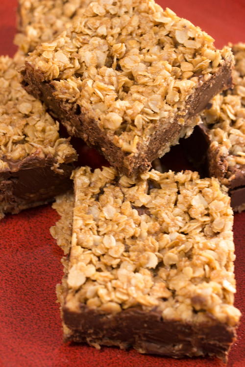 No Bake Chocolate Oatmeal Bars