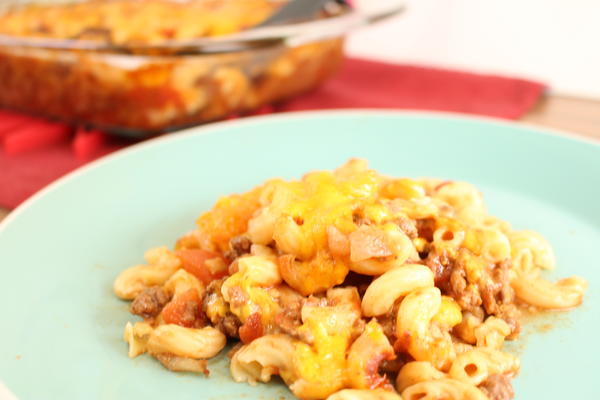 Deliciously Meaty Macaroni Beef Casserole