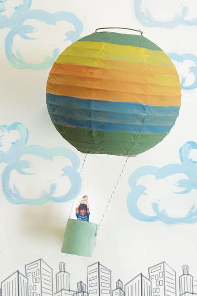 Paper Lantern Craft: Hot Air Balloon