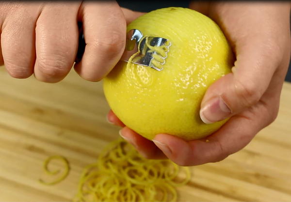 How to Zest a Lemon 4 Ways