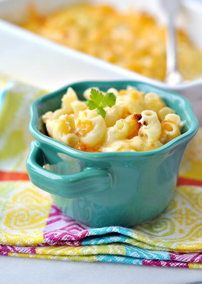 Dump and Bake Overnight Macaroni and Cheese