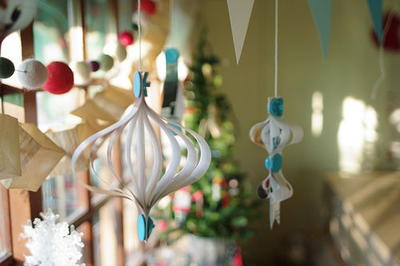 Japanese-Style DIY Christmas Ornaments