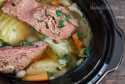 Low-Fat Slow Cooker Corned Beef & Cabbage