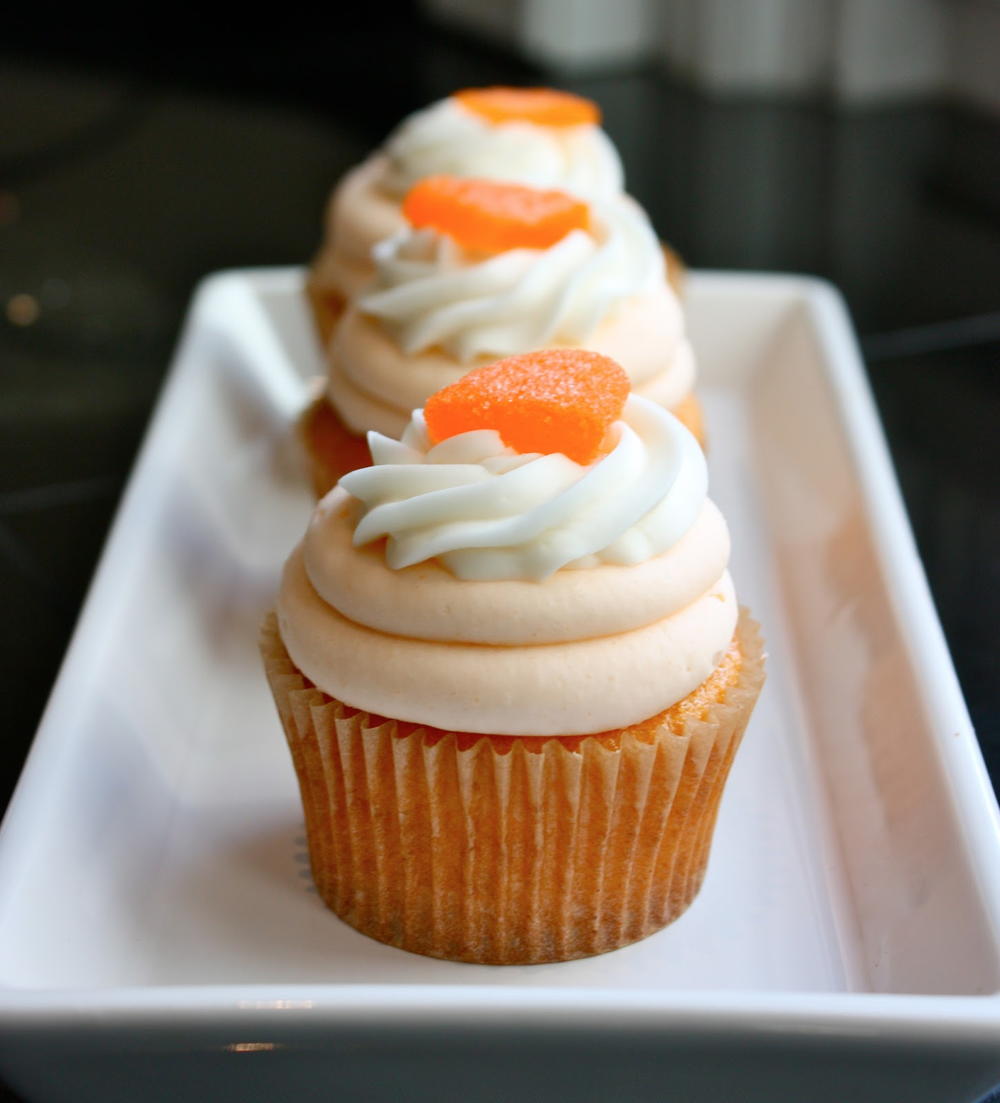 Orange Creamsicle Cupcakes | TheBestDessertRecipes.com