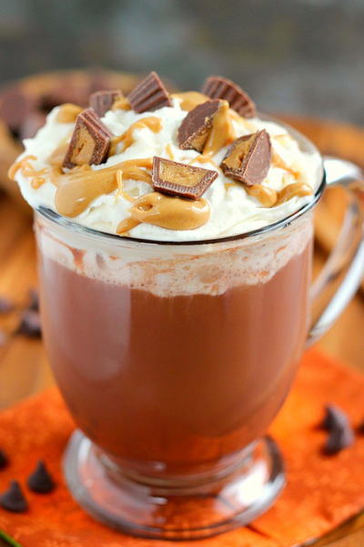 5-Ingredient Peanut Butter Hot Chocolate